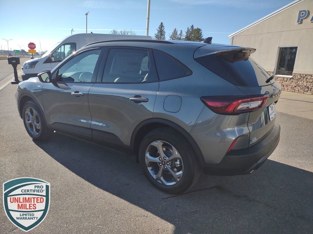 2026 Ford Escape ST-Line