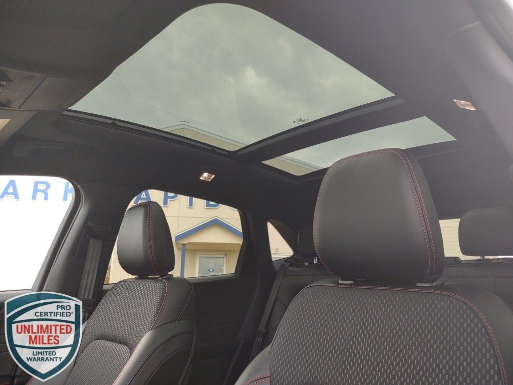 2025 Ford Escape Hybrid ST-Line Select