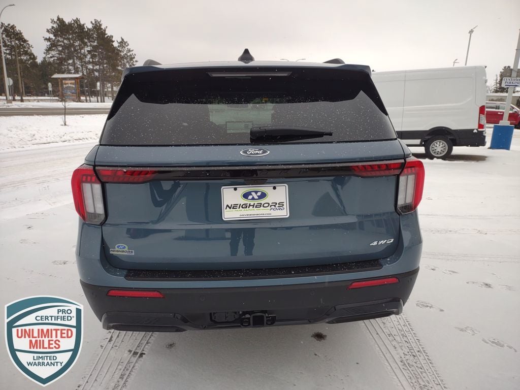 2026 Ford Explorer ST-Line