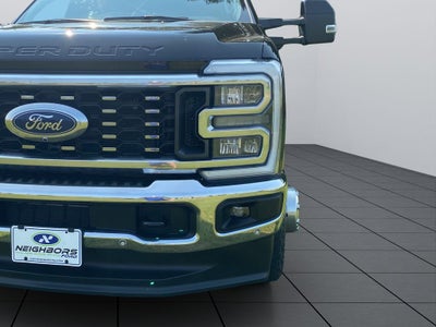 2023 Ford F-350SD Lariat DRW
