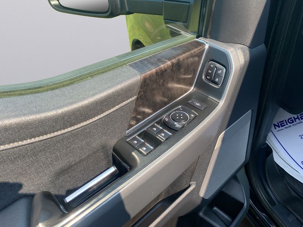 2023 Ford F-350SD Lariat DRW