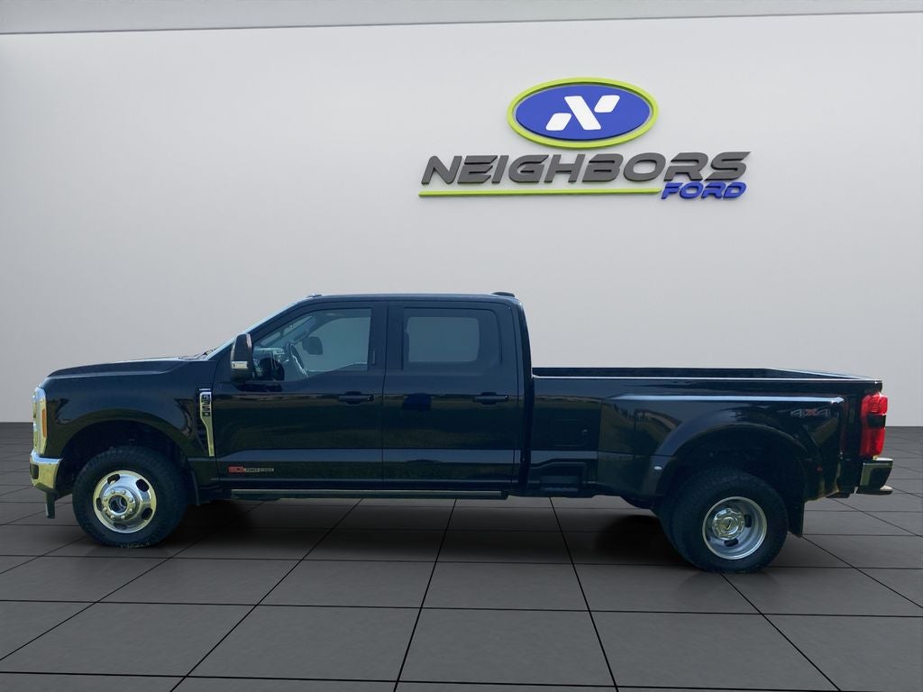 2023 Ford F-350SD Lariat DRW
