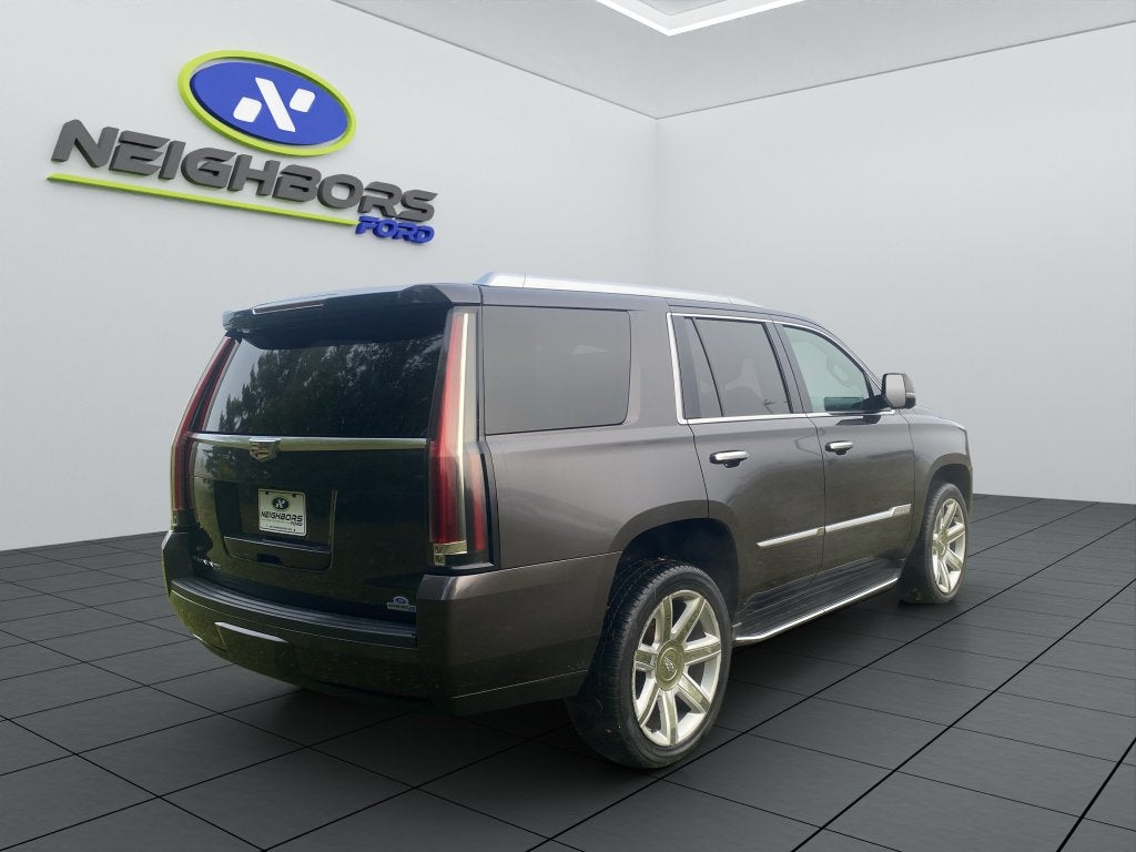 2016 Cadillac Escalade Luxury