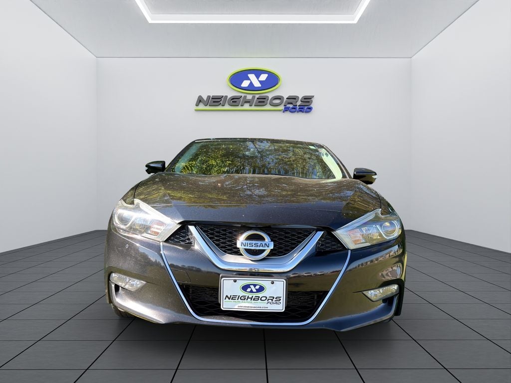 Used 2016 Nissan Maxima Platinum with VIN 1N4AA6AP8GC905374 for sale in Park Rapids, Minnesota