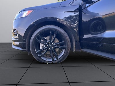 2021 Ford Edge ST