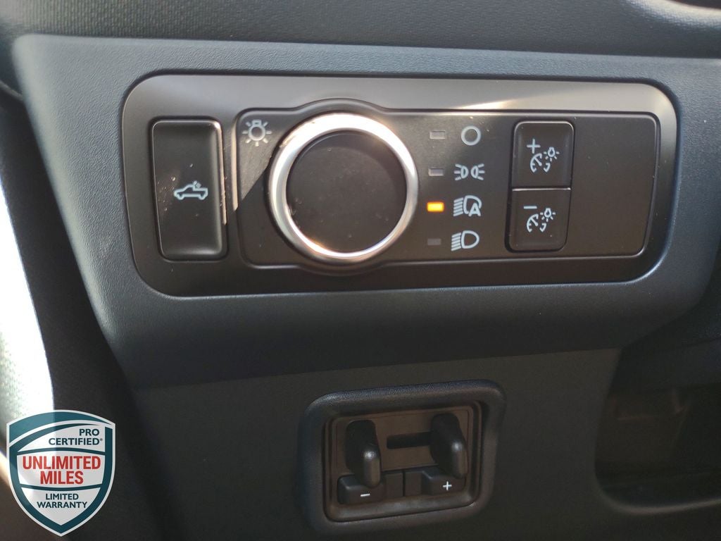 2025 Ford Maverick XLT - Photo 35