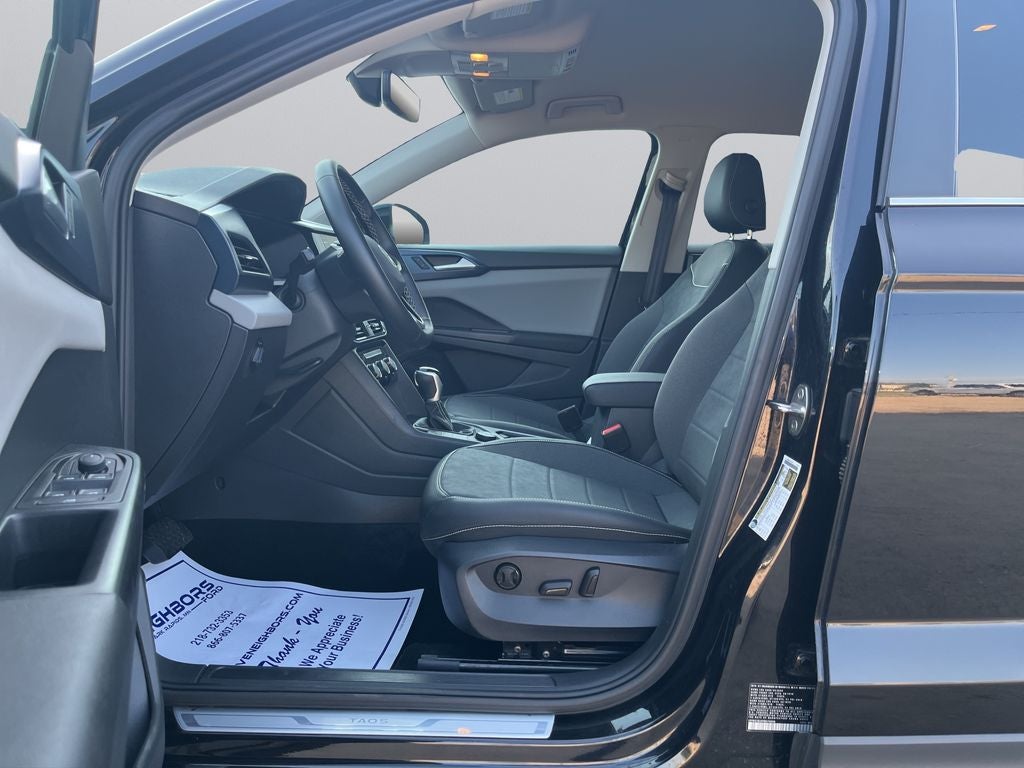 2023 Volkswagen Taos 1.5T SE