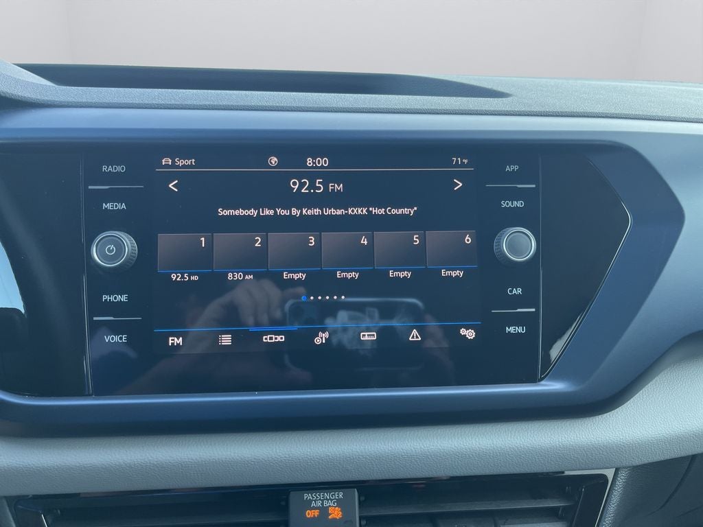 2023 Volkswagen Taos 1.5T SE
