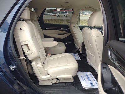 2022 Buick Enclave Essence
