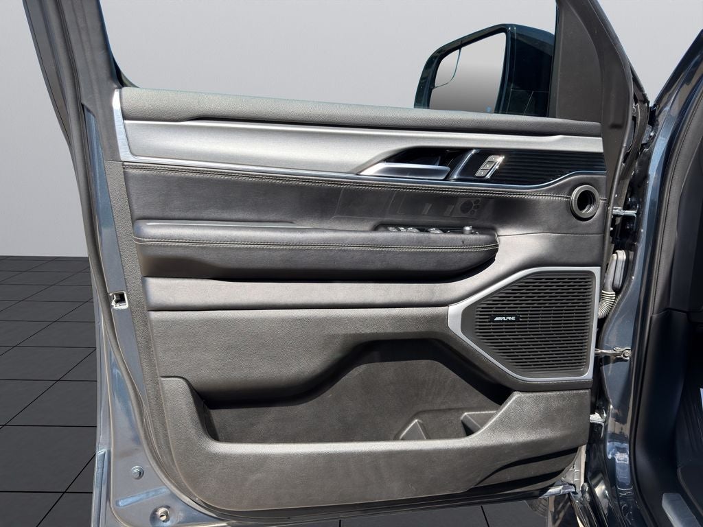 2023 Jeep Wagoneer Series II