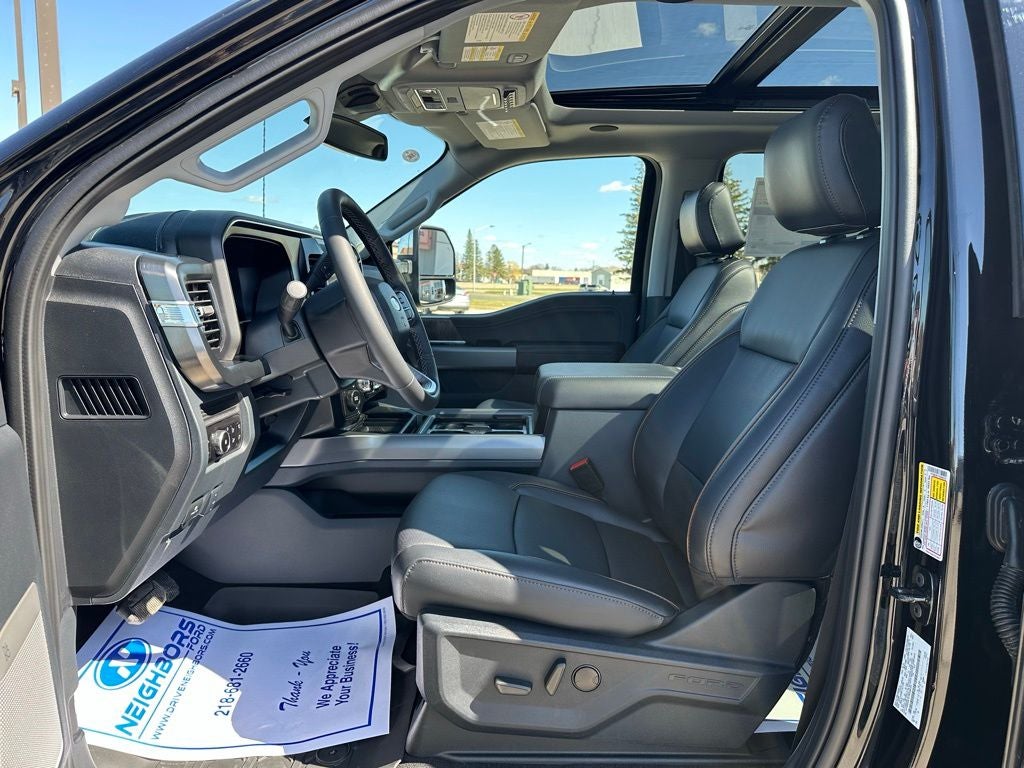 2026 Ford F-350SD Lariat