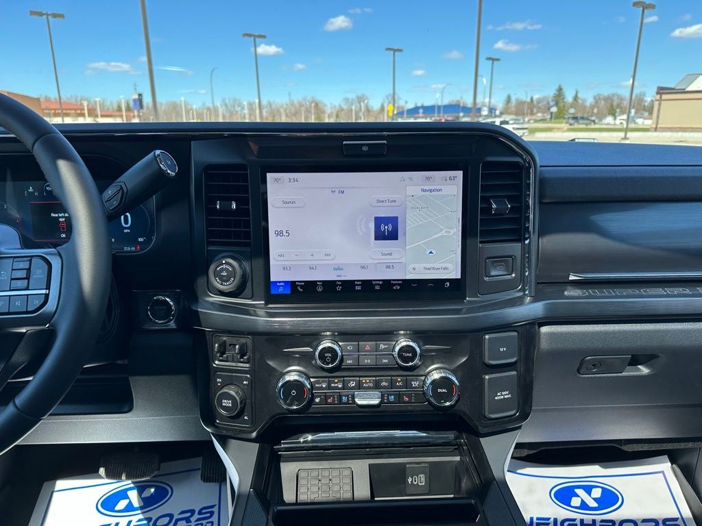 2026 Ford F-350SD Lariat