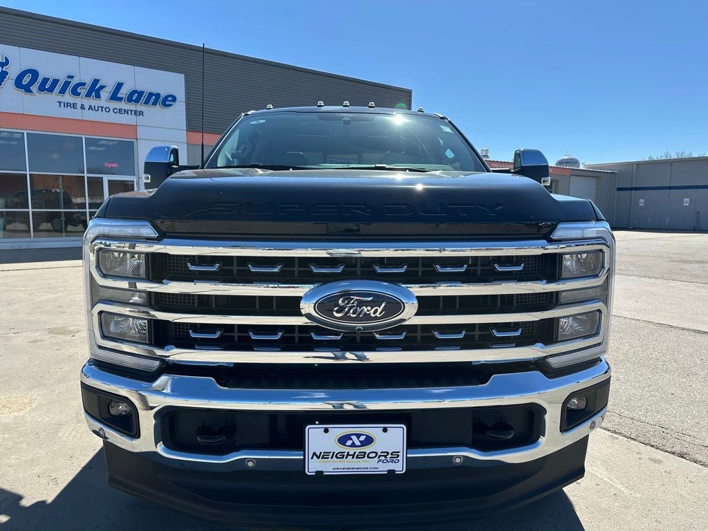 2026 Ford F-350SD Lariat