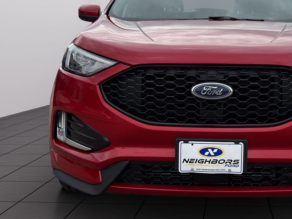 2022 Ford Edge ST Line